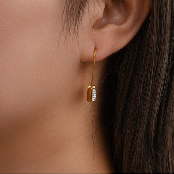 3-in-1 18K Gold Plated Safety pin padlock CZ PAVE Dangle Earrings - Picture 3 of 6